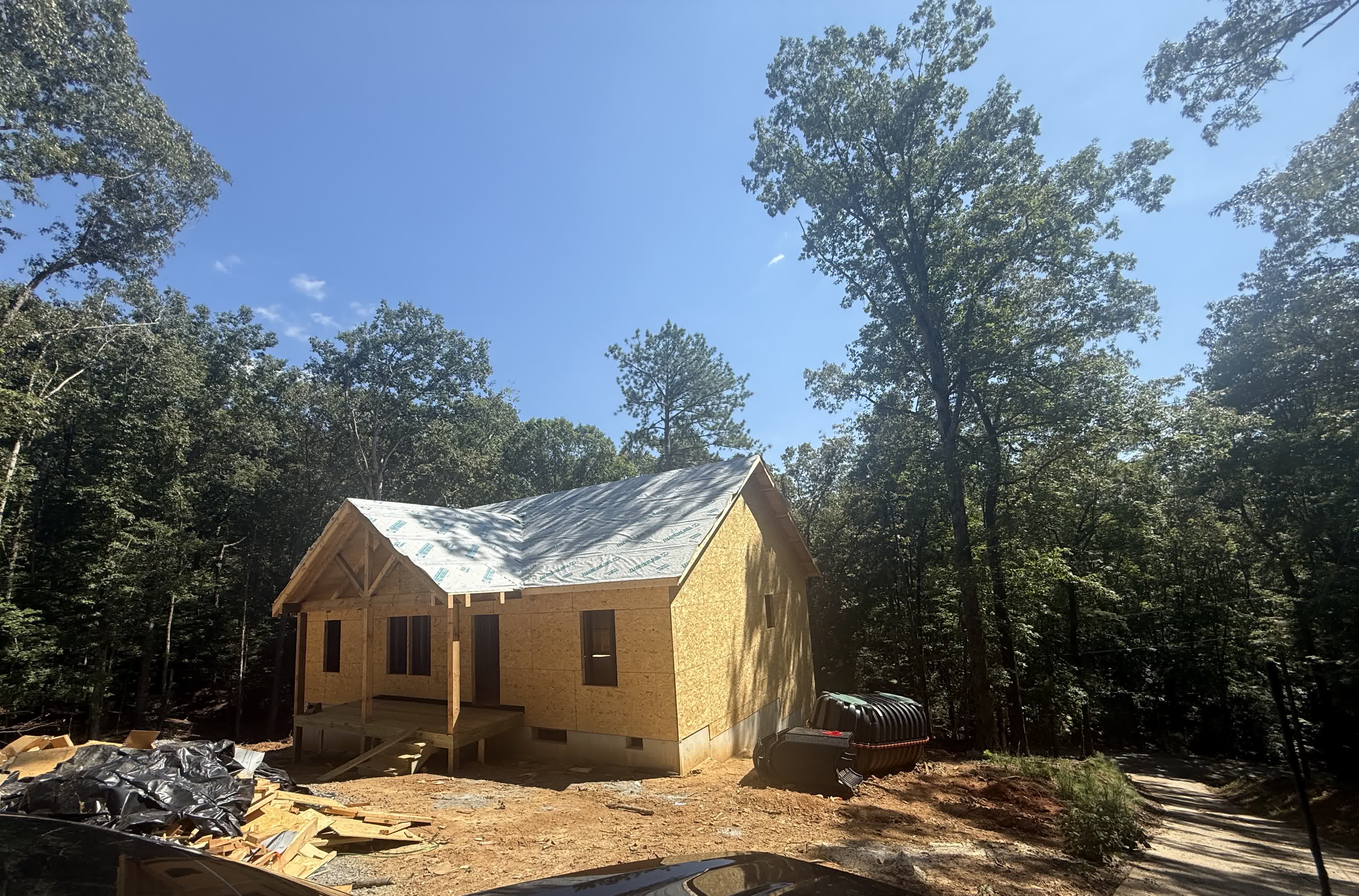 Wooded building lot